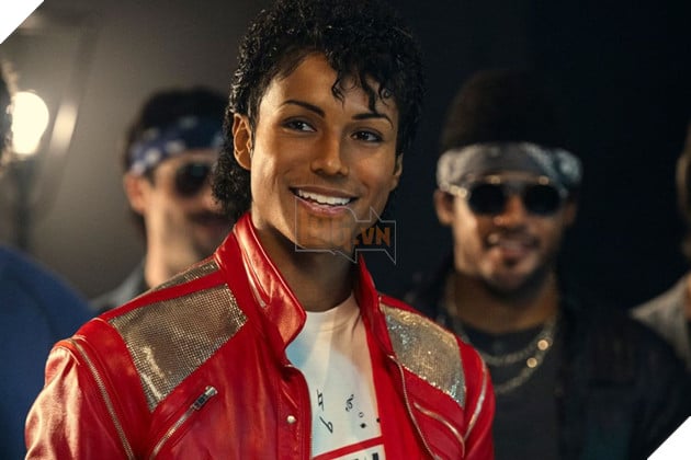 Hình ảnh về phim tiếu sử Michael Jackson.