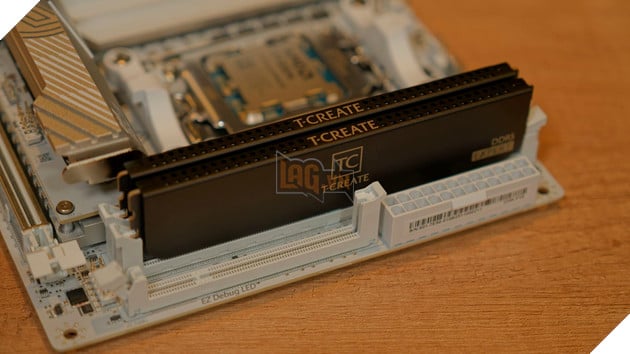 Microsoft gây tranh cãi khi coi 32GB RAM là “tiêu chuẩn mới” cho game thủ năm 2026