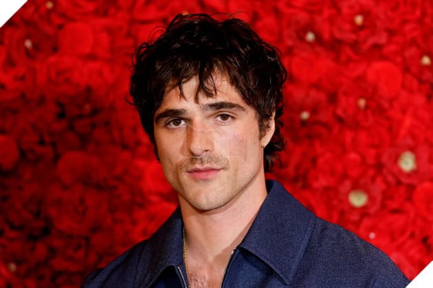 Hình ảnh về nam diễn viên Jacob Elordi.