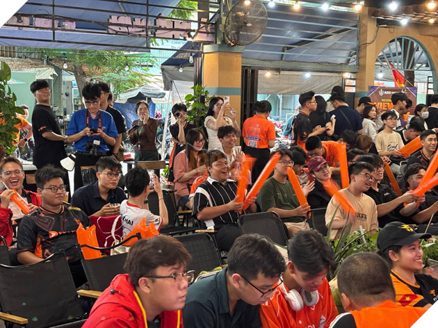 Cộng đồng Liên Quân Mobile bùng nổ cùng Watch Party Chung kết ĐTDV Mùa Xuân 2026 giữa FPT x Flash 4