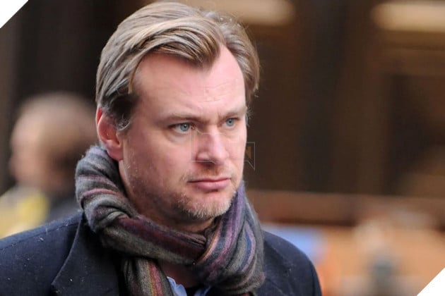 Hình ảnh về nhà làm phim nổi tiếng Christopher Nolan.