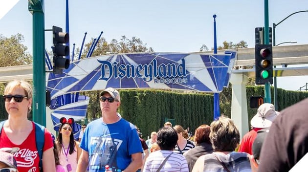 Disney đối mặt vụ kiện tập thể vì công nghệ nhận diện khuôn mặt tại công viên giải trí 2