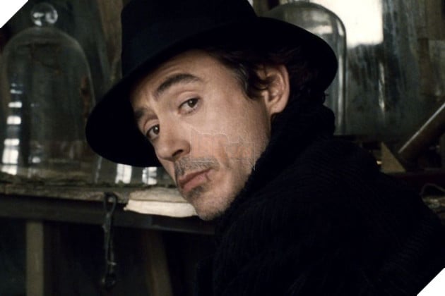 Hình ảnh về diễn viên Robert Downey Jr. trong vai Sherlock Holmes.