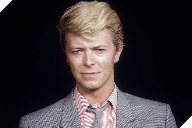 Hình ảnh cố nhạc sĩ, ca sĩ, diễn viên,... David Bowie.