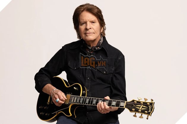 Hình ảnh về nghệ sĩ huyền thoại John Fogerty.