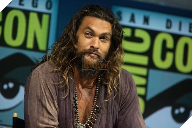 Hình ảnh về nam diễn viên Jason Momoa.
