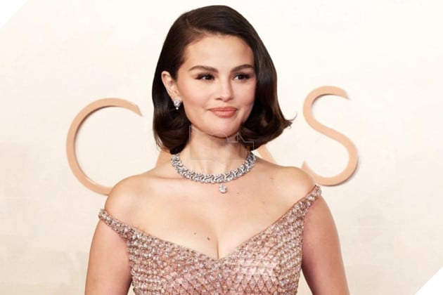 Hình ảnh về nữ diễn viên và ca sĩ Selena Gomez.