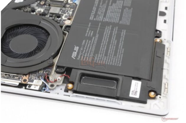ExpertBook Ultra với mức giá đến 100 triệu đồng: Tuyệt tác công nghệ tái định hình chuẩn mực laptop doanh nghiệp 10
