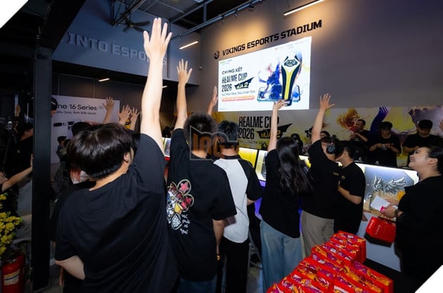 Chung kết realme Cup 2026 bùng nổ tại TP.HCM, hàng trăm sinh viên cháy hết mình cùng Liên Quân Mobile 7