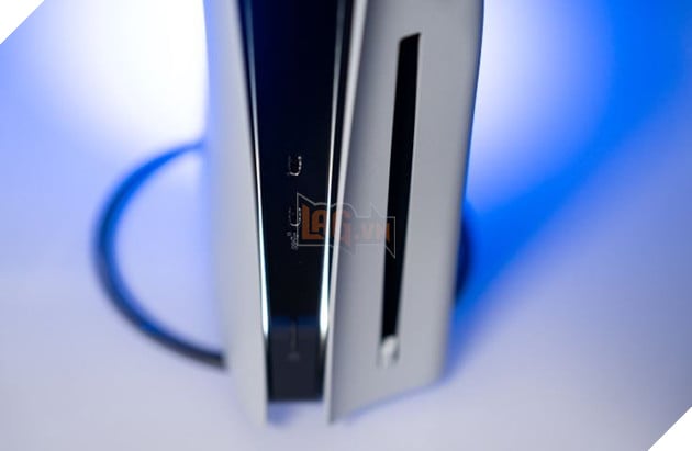 Sony bắt đầu chuyển đổi nhà máy sản xuất đĩa PlayStation, kết thúc kỷ nguyên đĩa game vật lý