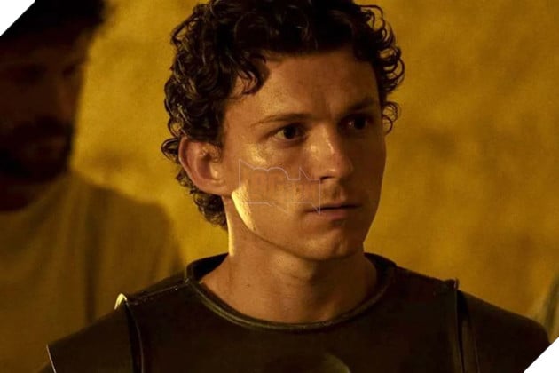 Hình ảnh về tạo hình của sao nam Tom Holland.