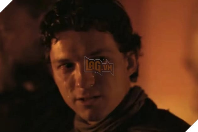 Hình ảnh về nam diễn viên Tom Holland trong phim The Odyssey.