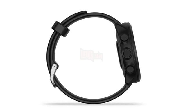 Garmin Forerunner 55 khi chạy dưới mưa: Gọn nhẹ, dễ thao tác
