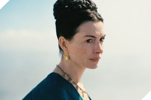 Hình ảnh về diễn viên Anne Hathaway trong phim The Odyssey.