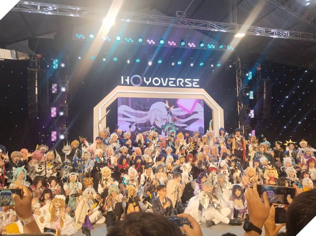 Toàn cảnh HoYo FEST 2026 tại Việt Nam: Điểm hẹn thường niên của cộng đồng HoYoverse 13