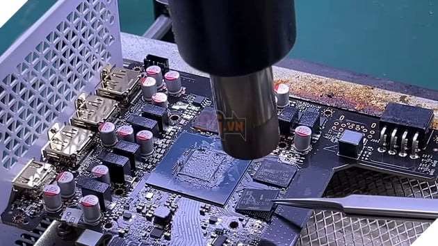 Card đồ họa RTX 5060 Ti sống sót kỳ diệu sau tai nạn ô tô 2