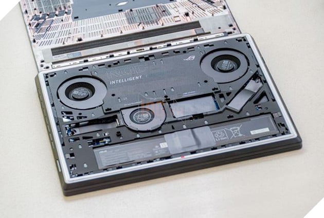 ASUS Republic of Gamers ra mắt ROG Strix SCAR 18 2026 tại Việt Nam 6
