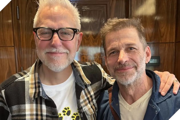 Hình ảnh về đạo diễn Zack Snyder và James Gunn.