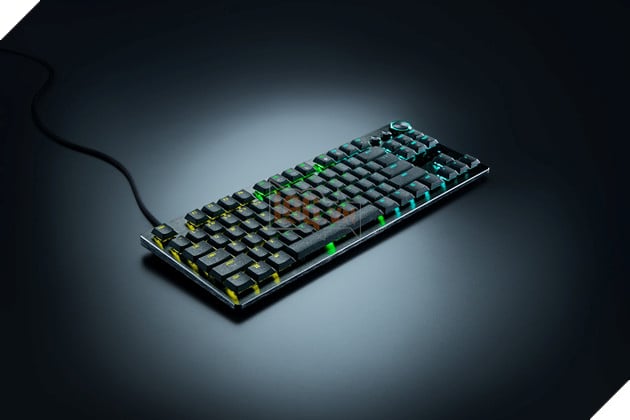 RAZER RA MẮT HUNTSMAN V3 PRO LOW-PROFILE TENKEYLESS 8KHZ 5