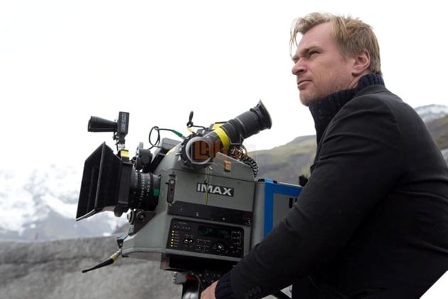 Hình ảnh về nhà làm phim Christopher Nolan.