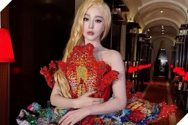 Hình ảnh về nữ diễn viên Phạm Băng Băng.