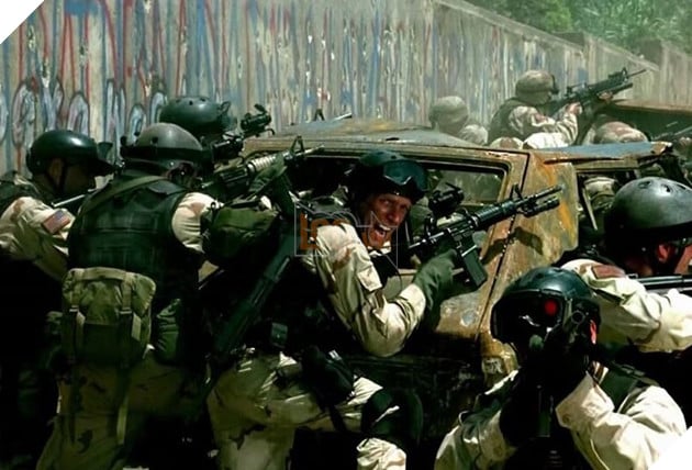 Ridley Scott không đồng tình khi Quentin Tarantino gọi Black Hawk Down là phim hay nhất thế kỷ 21 2