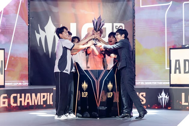 Đội Tuyển Team Secret Whales Vô Địch 3 Kỳ LCP Mùa Giải 2026
