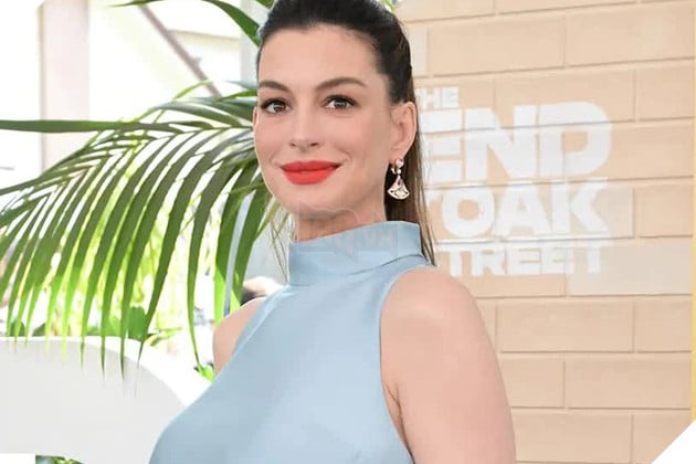 Hình ảnh về nữ diễn viên Anne Hathaway.