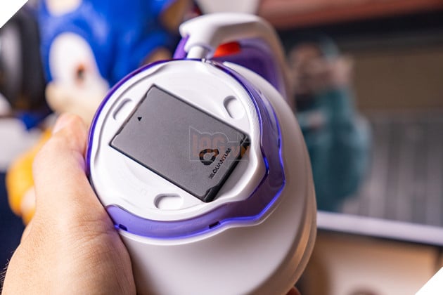 Review JBL Quantum 650 Wireless: Thiết kế khác biệt, pin tháo rời và chất âm sinh ra cho game thủ 11