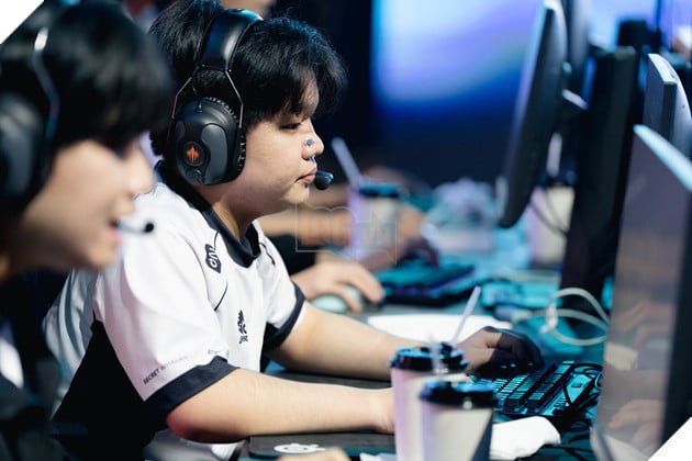 Team Secret Whales 2026: Khi Những Tài Năng Trẻ Vươn Mình Lên Đỉnh LCP 4