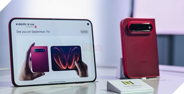 Xiaomi 18 Fold chính thức ra mắt, cạnh tranh trực tiếp với iPhone màn hình gập 2