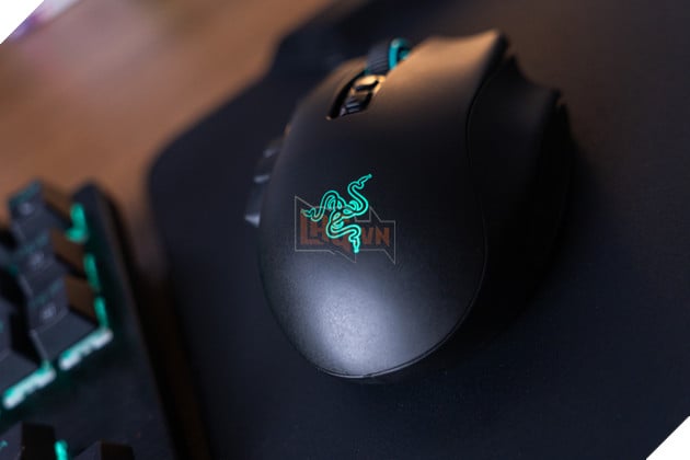 Razer Naga V3 Pro Review: Chuột MMO “3 Trong 1” Cho Game Thủ 38