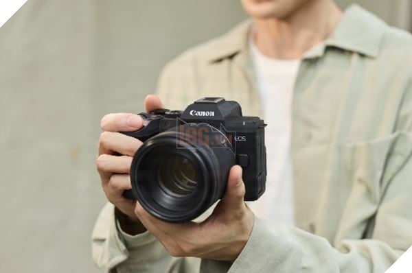 EOS R8 Mark II - Khơi nguồn khám phá, mở ra góc nhìn mới về thế giới