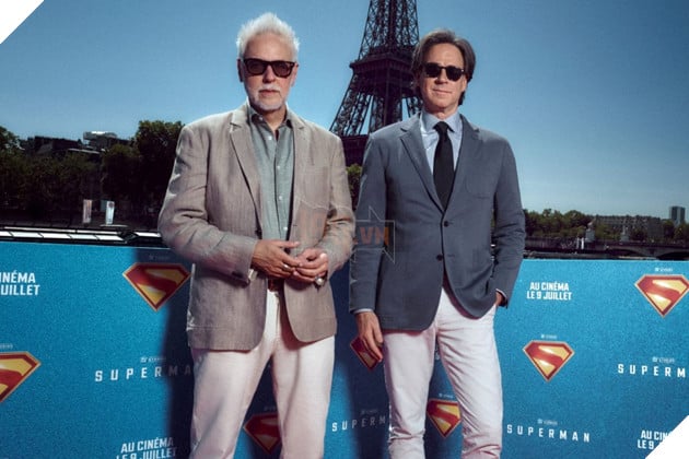 Hình ảnh về nhà làm phim James Gunn và Peter Safran.