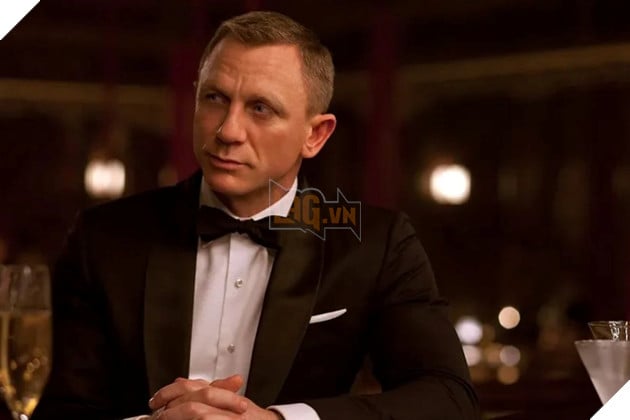 Hình ảnh về diễn viên Daniel Craig đảm nhận vai James Bond.