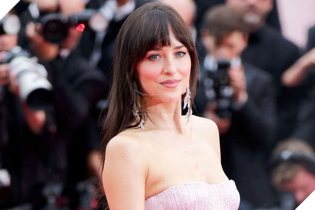 Hình ảnh về diễn viên Dakota Johnson.