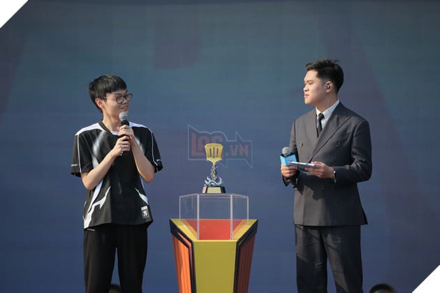 Lò Quốc Bảo Vô Địch Hạng Mục Sinh Viên Giải Vô Địch Quốc Gia Đấu Trường Chân Lý 2