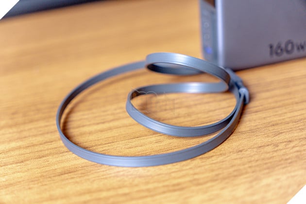 Đánh giá Ugreen Nexode Pro 160W: Bộ sạc GaN tích hợp cáp USB-C, màn hình thông minh tiện lợi 4