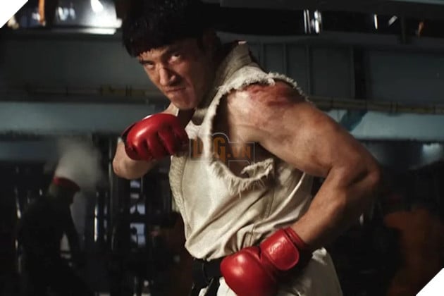 Hình ảnh về nhân vật Ryu do diễn viên Andrew Koji đóng.