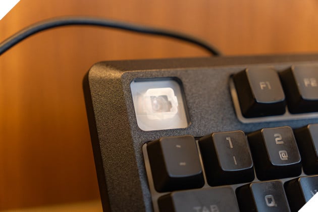 CORSAIR SKIFF 100 có gì để cạnh tranh với rừng bàn phím cơ giá rẻ hiện nay? 3