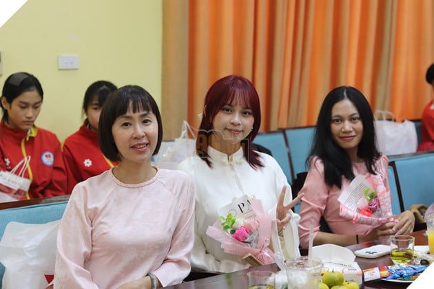 Đấu Trường Chân Lý Esports: Kiến Tạo Những Giá Trị Mới Cho Phụ Nữ Việt Nam Trong Kỷ Nguyên Số 2