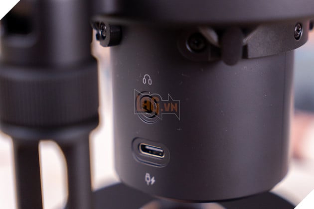 Đánh Giá CORSAIR VOXARA: Micro Gaming Chuẩn Studio 10