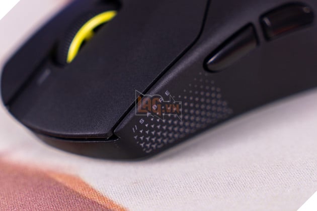 Review Corsair Sabre V3 Pro UltraLight Wireless: Chuột gaming siêu nhẹ với công nghệ Pure Vector giúp game thủ aim 'dính' như keo 5
