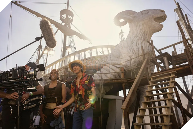 Bí mật hậu trường suýt phá hủy One Piece live-action: Bản thảo sai lệch nguyên tác từng bị Eiichiro Oda bác bỏ thẳng thừng trước khi tạo nên kỳ tích tỷ đô 3