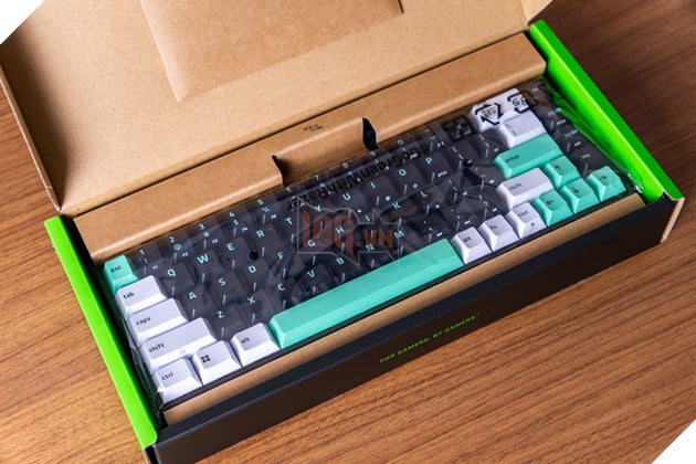 Razer Reclusa X Mini 65%: Cảm giác gõ bàn phím custom, loạt tính năng gaming  2