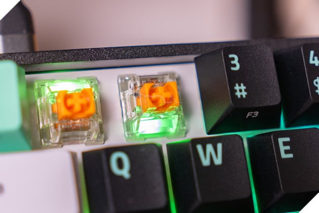 Razer Reclusa X Mini 65%: Cảm giác gõ bàn phím custom, loạt tính năng gaming  14