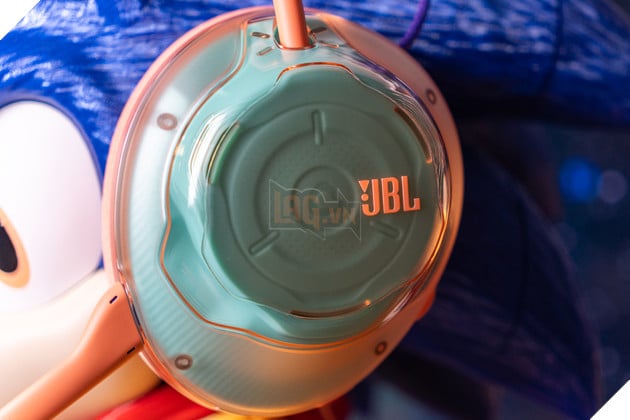 Review JBL Quantum 520 Wireless: Tai nghe gaming không dây đa nền tảng, pin 30 giờ và âm thanh định vị 15